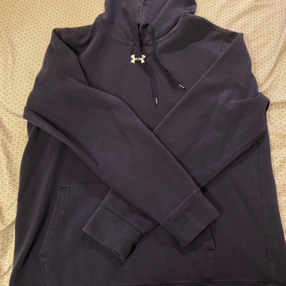 Mens Under Armour navy hoodie